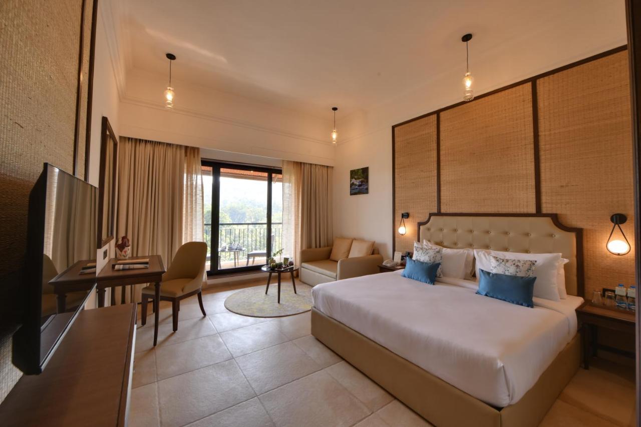 Bhanu The Fern Forest Resort & Spa, Jambughoda Extérieur photo