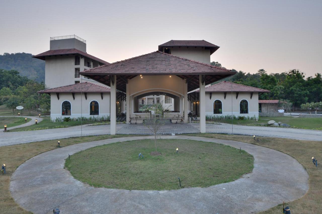 Bhanu The Fern Forest Resort & Spa, Jambughoda Extérieur photo