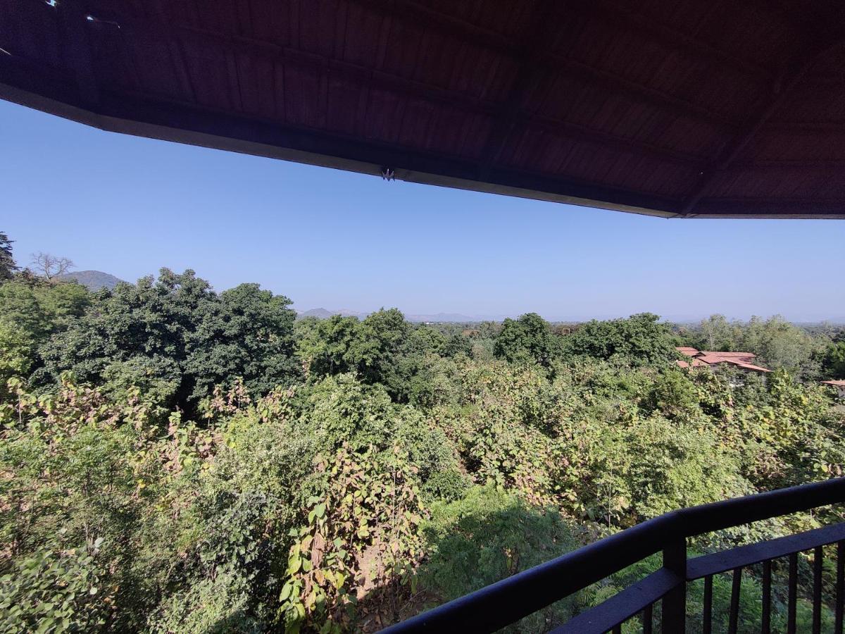 Bhanu The Fern Forest Resort & Spa, Jambughoda Extérieur photo
